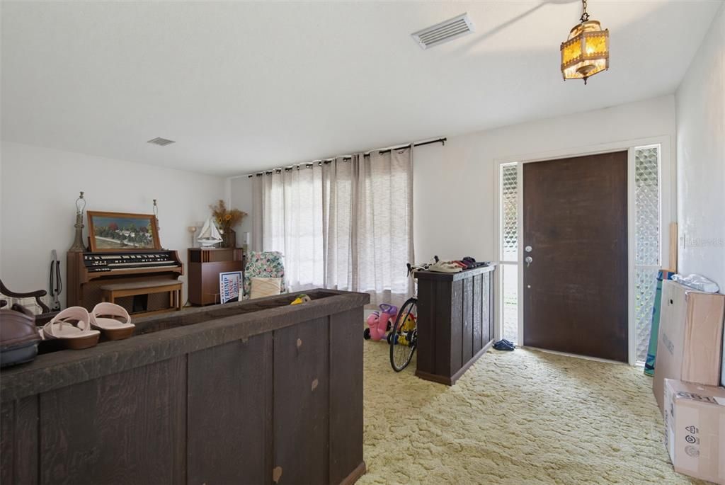 En Venta: $1,150,000 (3 camas, 2 baños, 1646 Pies cuadrados)