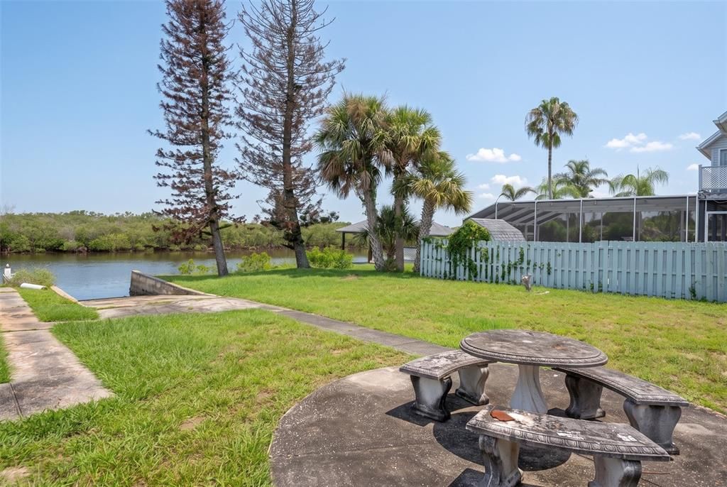 En Venta: $1,150,000 (3 camas, 2 baños, 1646 Pies cuadrados)