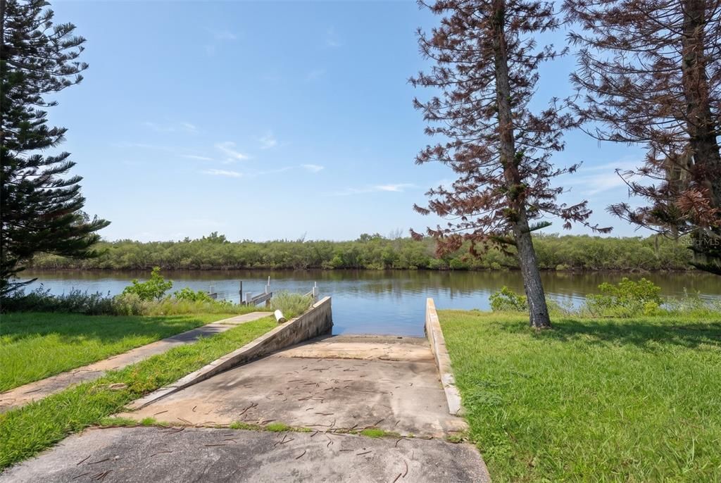 En Venta: $1,150,000 (3 camas, 2 baños, 1646 Pies cuadrados)