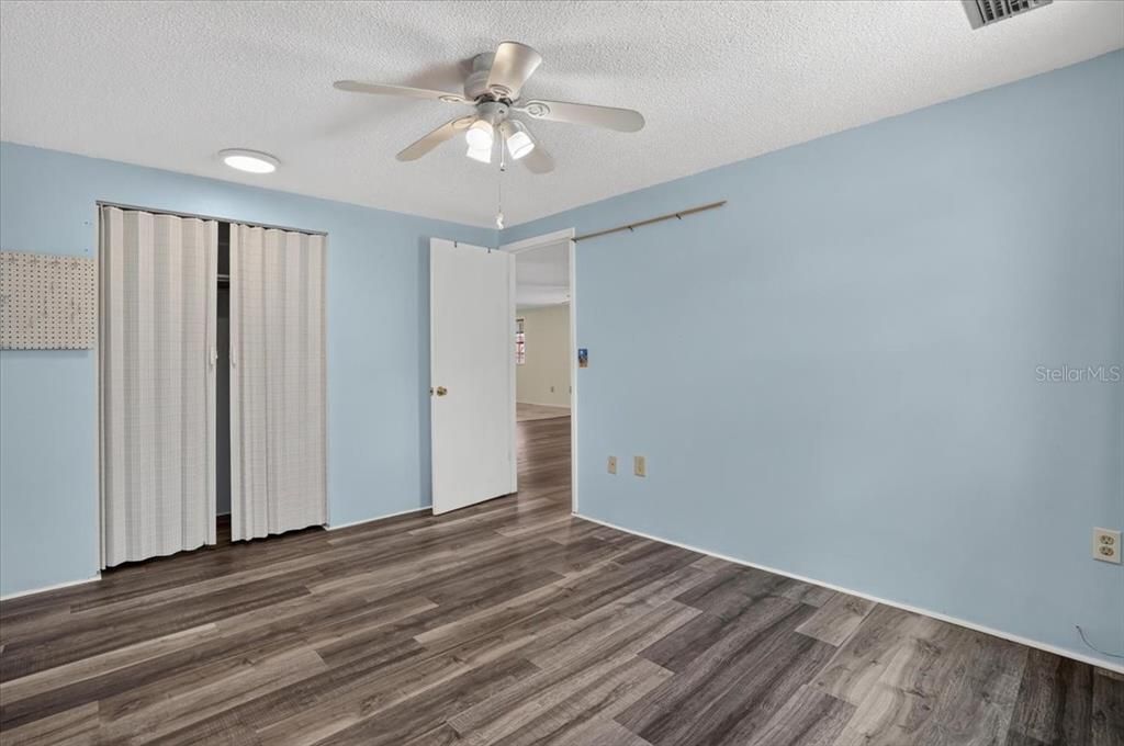 For Sale: $1,250,000 (3 beds, 2 baths, 1176 Square Feet)