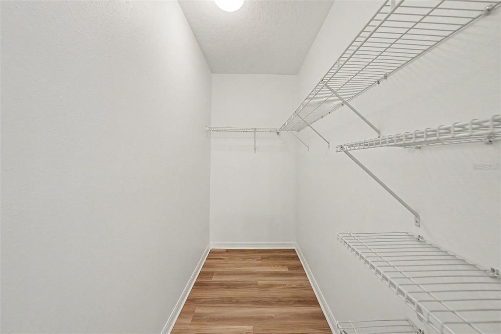 На продажу: $264,900 (3 спален, 2 ванн, 1321 Квадратных фут)