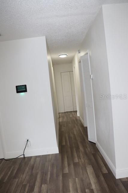 For Sale: $299,900 (4 beds, 1 baths, 1608 Square Feet)