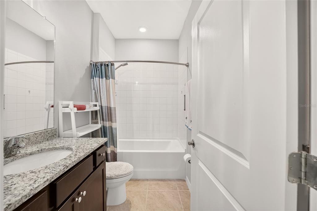 For Sale: $275,000 (3 beds, 2 baths, 1851 Square Feet)