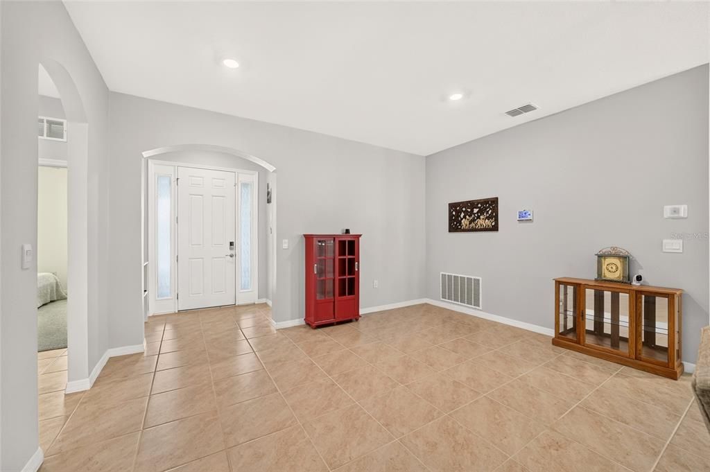 For Sale: $275,000 (3 beds, 2 baths, 1851 Square Feet)