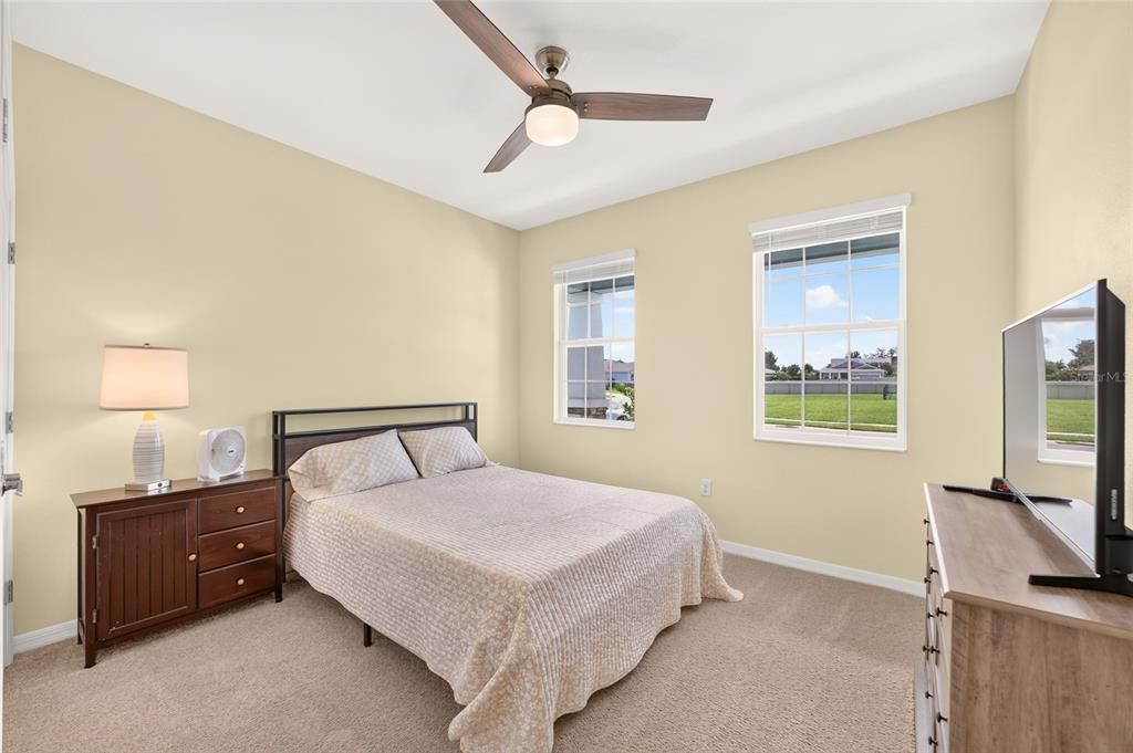 For Sale: $275,000 (3 beds, 2 baths, 1851 Square Feet)