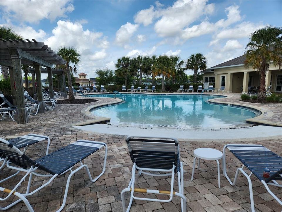 For Sale: $275,000 (3 beds, 2 baths, 1851 Square Feet)