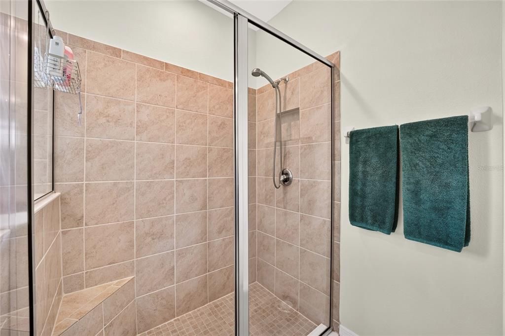 For Sale: $275,000 (3 beds, 2 baths, 1851 Square Feet)