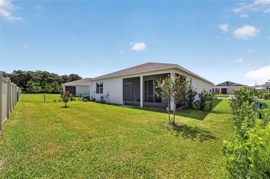 For Sale: $275,000 (3 beds, 2 baths, 1851 Square Feet)
