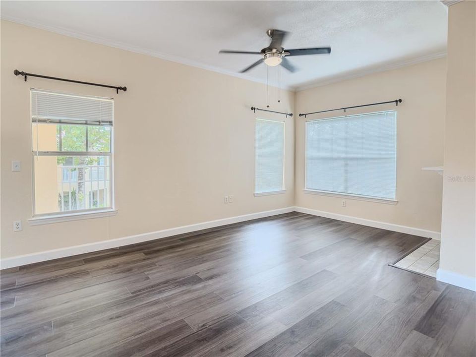For Rent: $1,750 (2 beds, 2 baths, 1117 Square Feet)