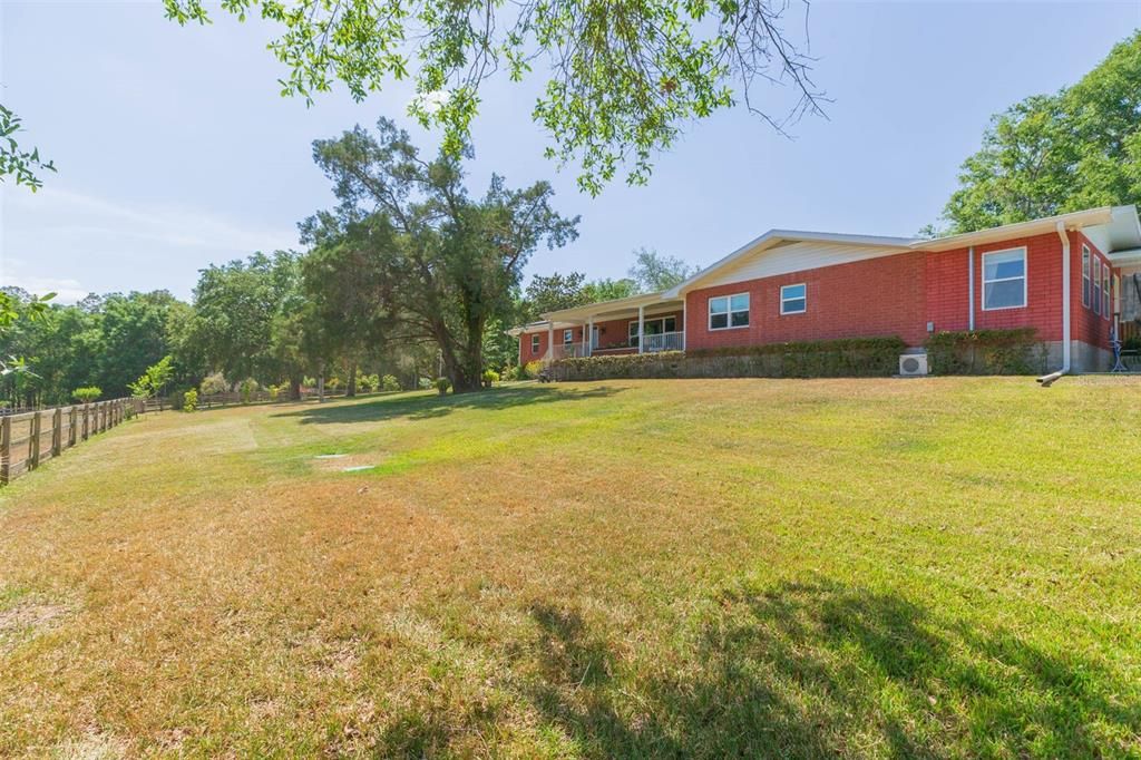 For Sale: $1,599,000 (4 beds, 4 baths, 5578 Square Feet)