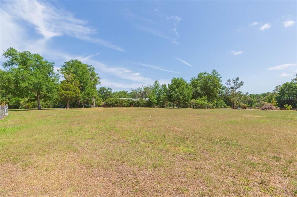For Sale: $1,599,000 (4 beds, 4 baths, 5578 Square Feet)