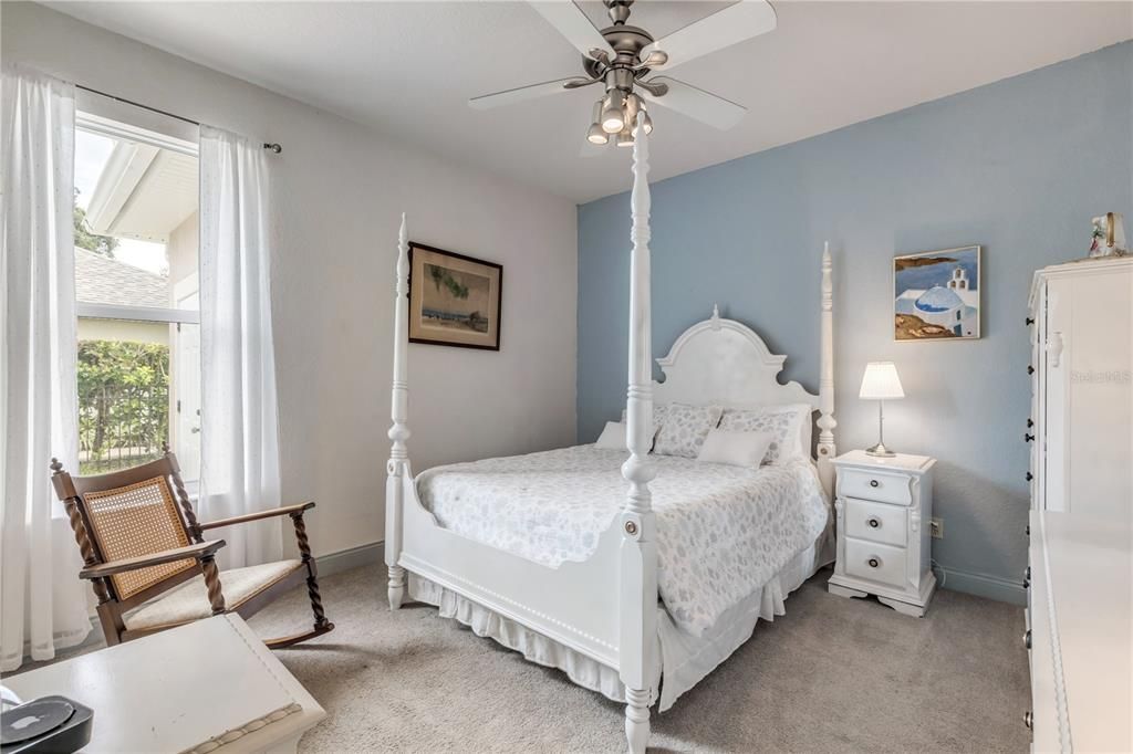 For Sale: $569,000 (3 beds, 3 baths, 2288 Square Feet)