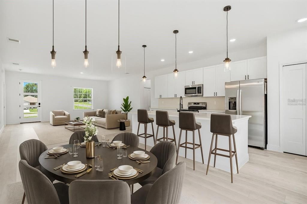 For Rent: $1,900 (4 beds, 2 baths, 1774 Square Feet)
