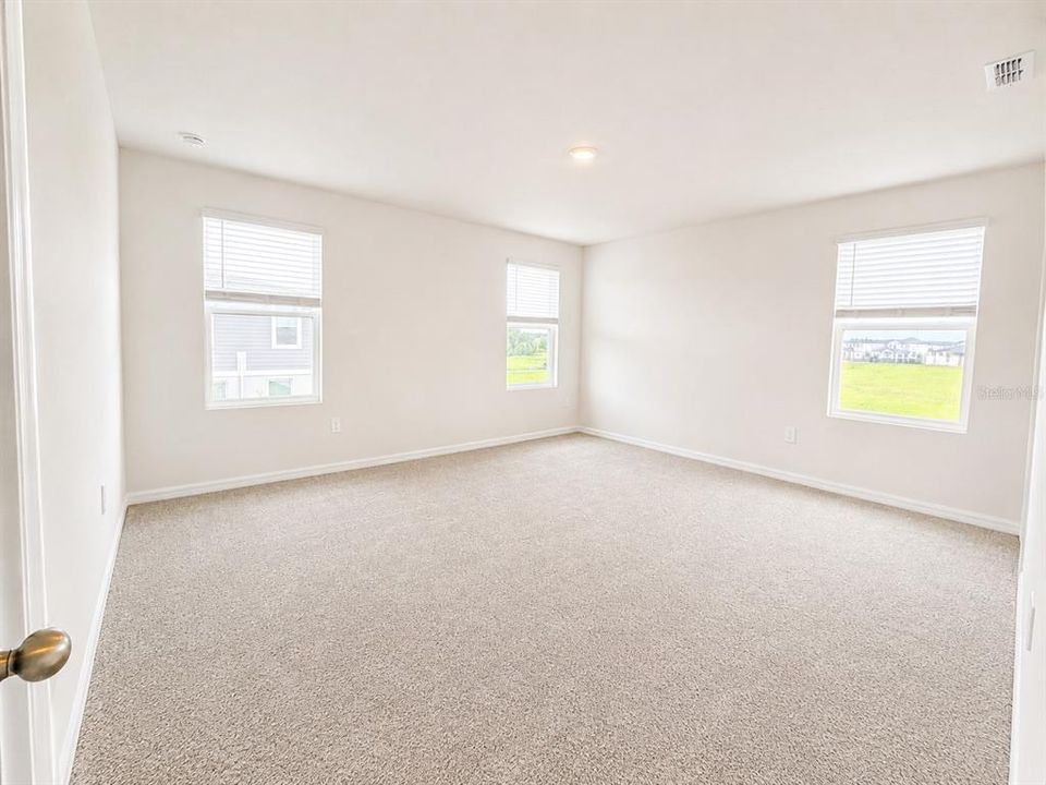 En Renta: $2,400 (3 camas, 2 baños, 1808 Pies cuadrados)