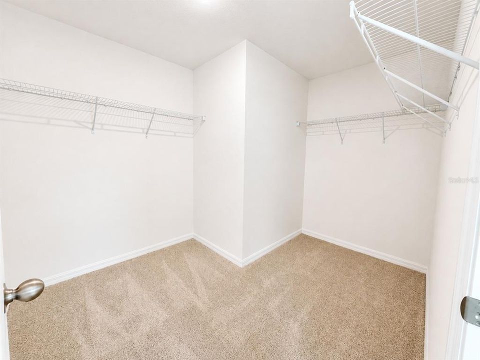 En Renta: $2,400 (3 camas, 2 baños, 1808 Pies cuadrados)