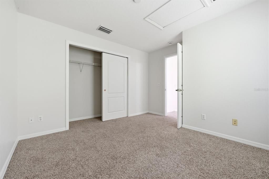 For Sale: $279,000 (3 beds, 2 baths, 1670 Square Feet)