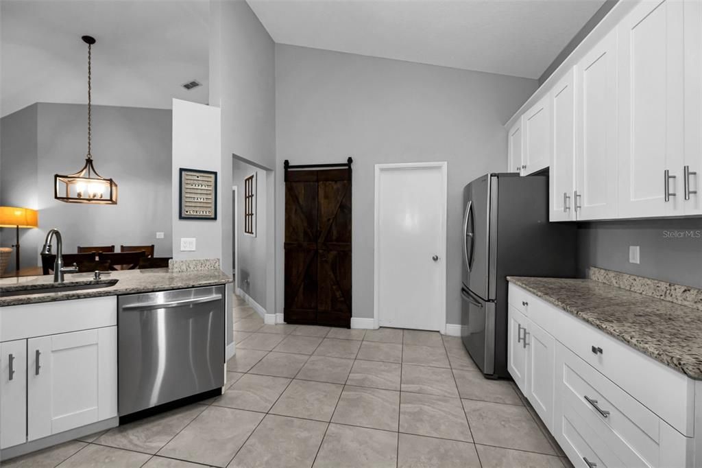 For Sale: $499,900 (4 beds, 2 baths, 1608 Square Feet)