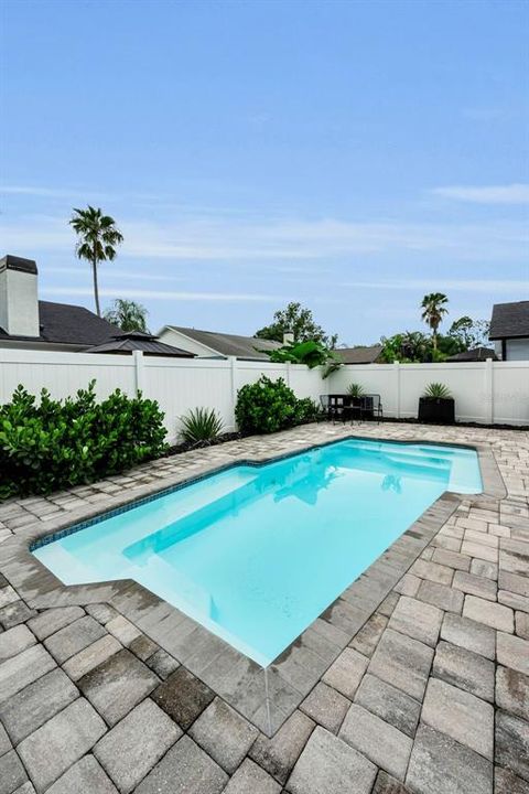For Sale: $499,900 (4 beds, 2 baths, 1608 Square Feet)