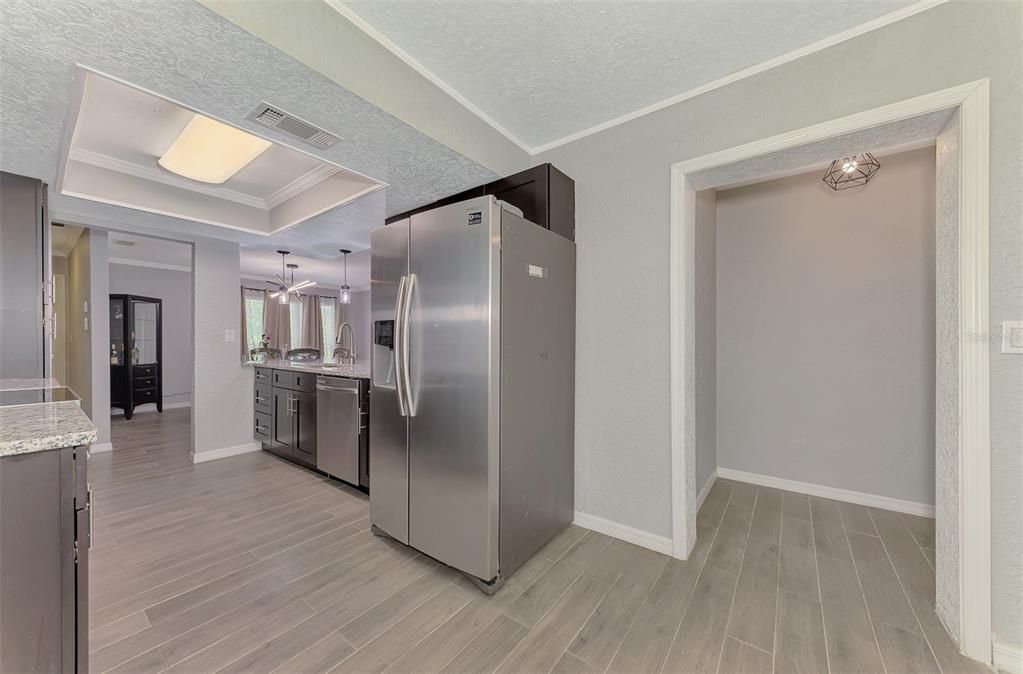 На продажу: $389,000 (3 спален, 2 ванн, 1575 Квадратных фут)