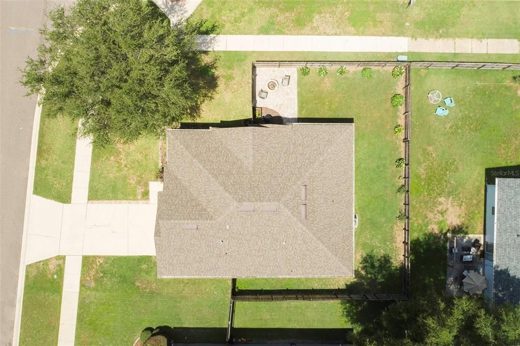 For Sale: $350,000 (3 beds, 2 baths, 1518 Square Feet)