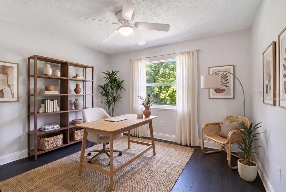 For Sale: $285,000 (2 beds, 1 baths, 800 Square Feet)