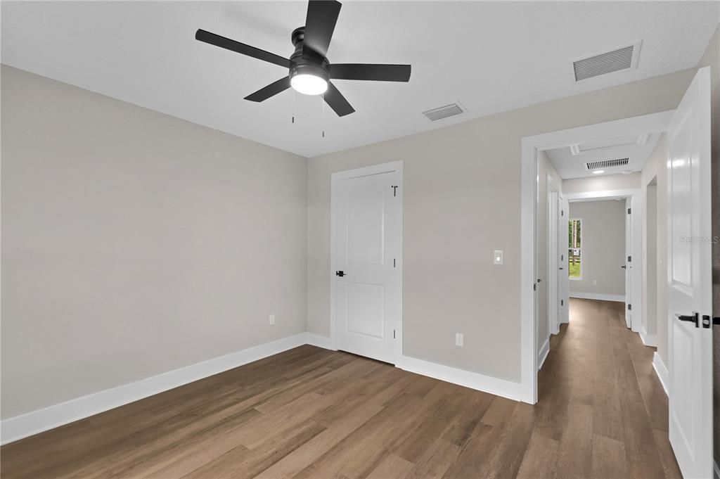 For Sale: $478,500 (3 beds, 2 baths, 1543 Square Feet)