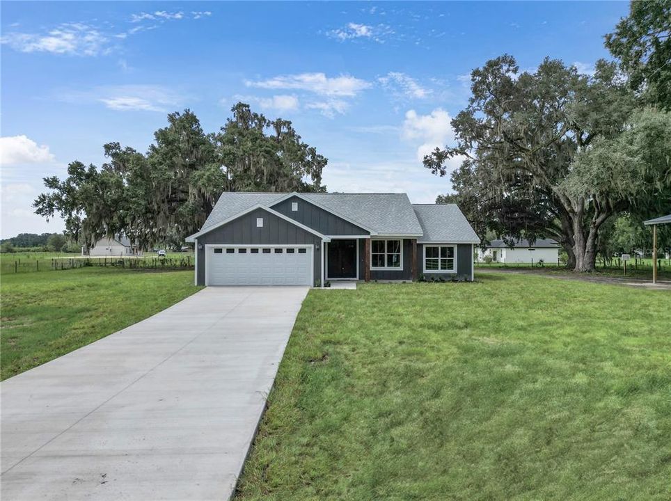 For Sale: $478,500 (3 beds, 2 baths, 1543 Square Feet)
