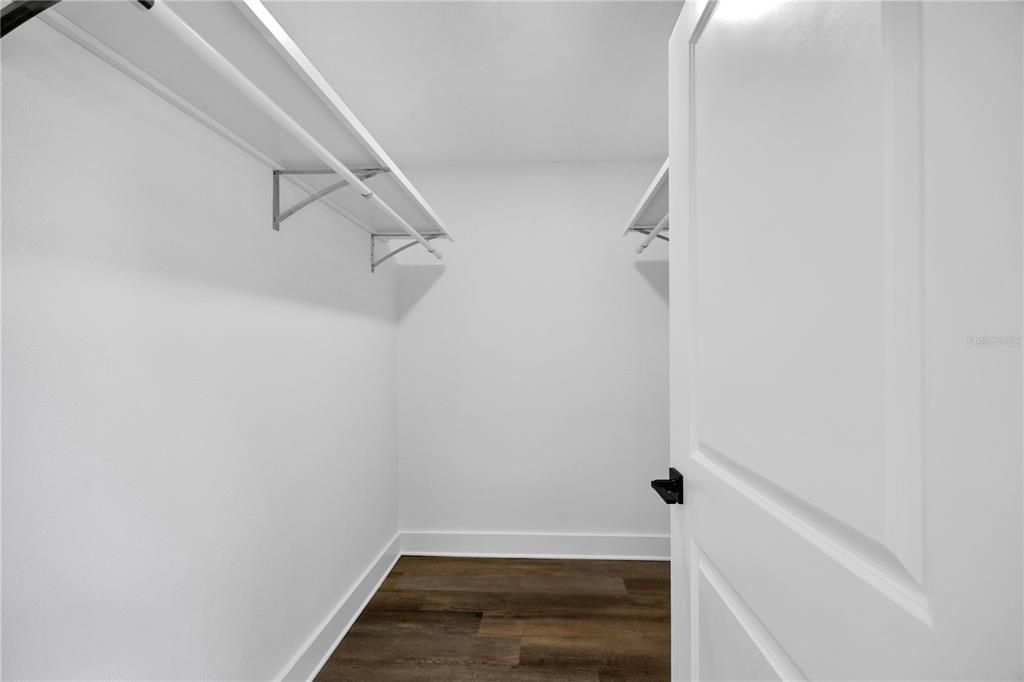 For Sale: $478,500 (3 beds, 2 baths, 1543 Square Feet)