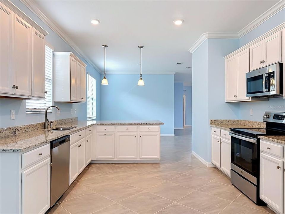 For Sale: $504,900 (3 beds, 2 baths, 1681 Square Feet)