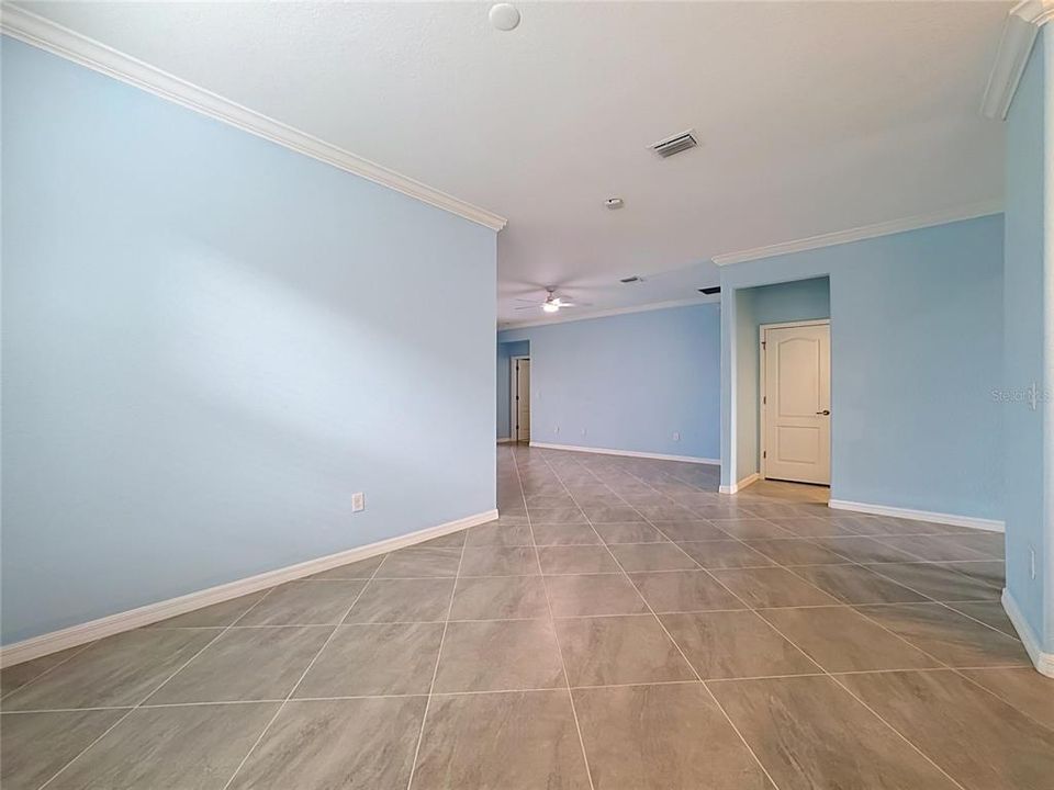 For Sale: $504,900 (3 beds, 2 baths, 1681 Square Feet)