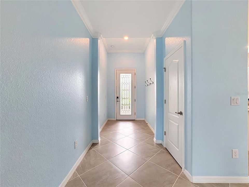For Sale: $504,900 (3 beds, 2 baths, 1681 Square Feet)