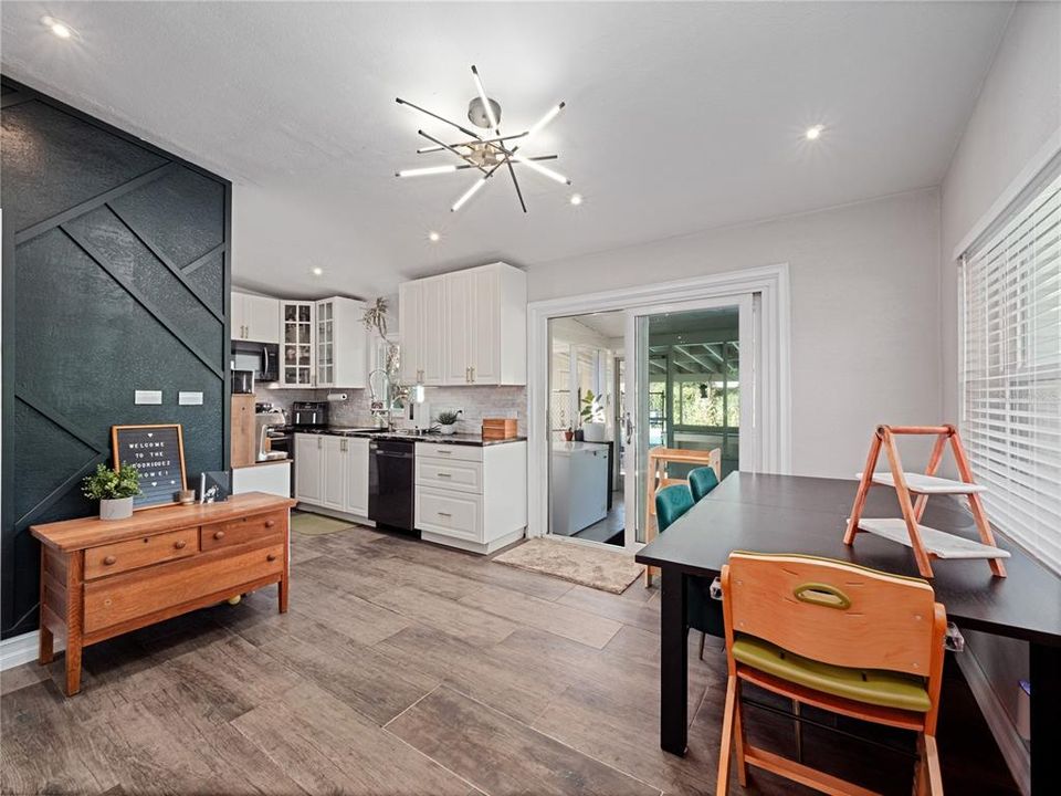 For Rent: $2,500 (3 beds, 2 baths, 1075 Square Feet)