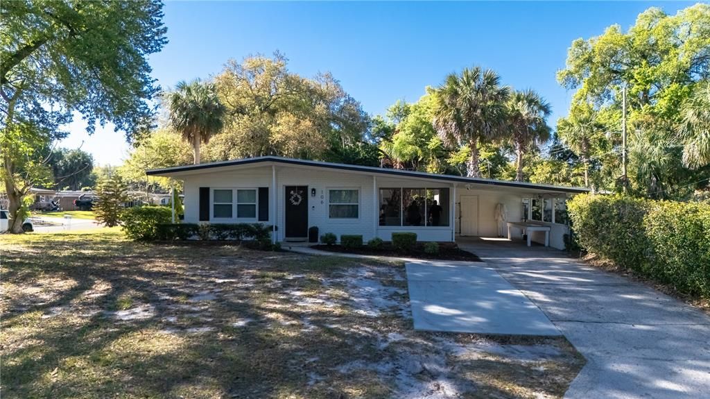 For Rent: $2,500 (3 beds, 2 baths, 1075 Square Feet)