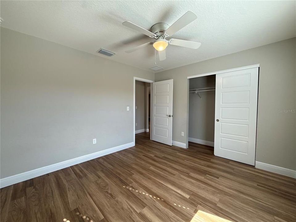 For Rent: $1,750 (3 beds, 2 baths, 1450 Square Feet)