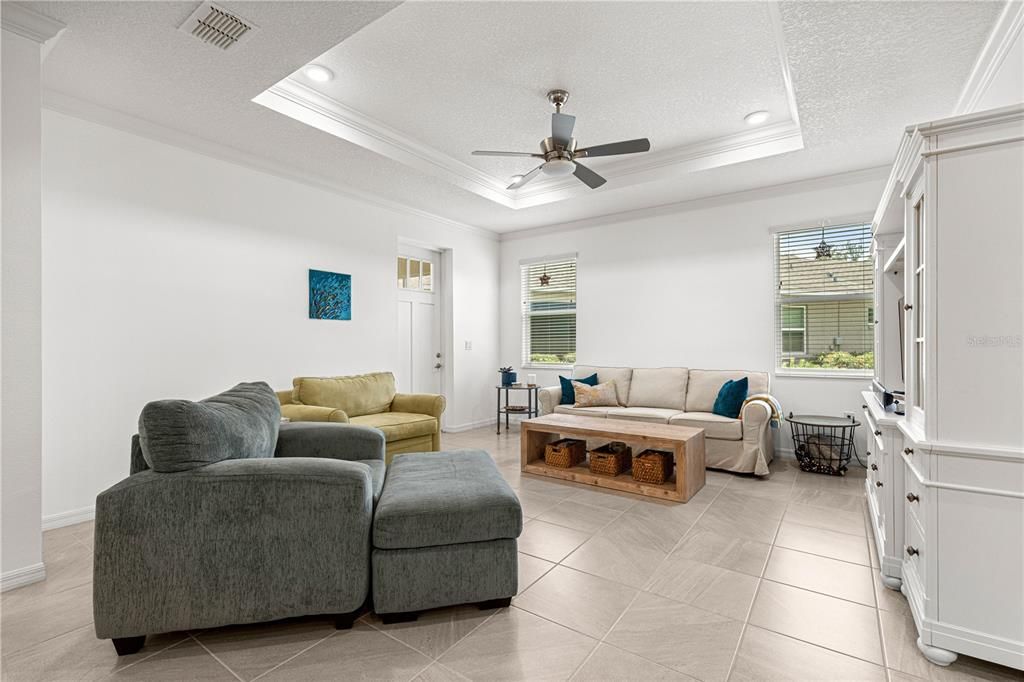 For Sale: $269,900 (3 beds, 2 baths, 1548 Square Feet)