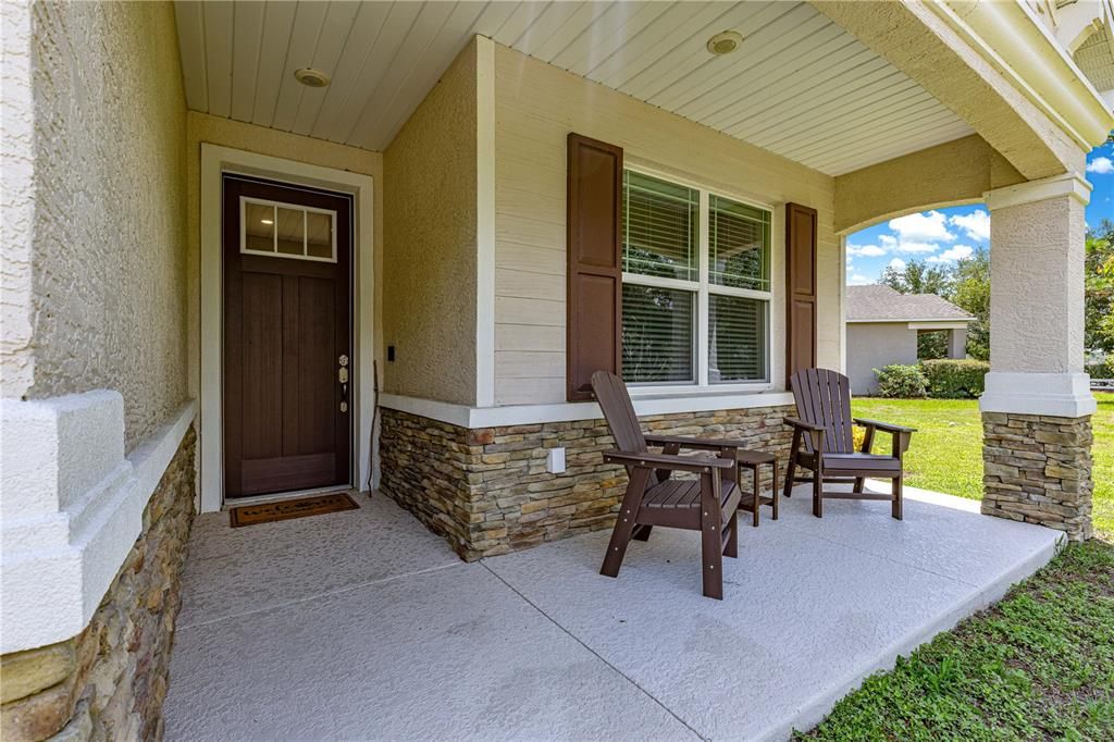 For Sale: $269,900 (3 beds, 2 baths, 1548 Square Feet)
