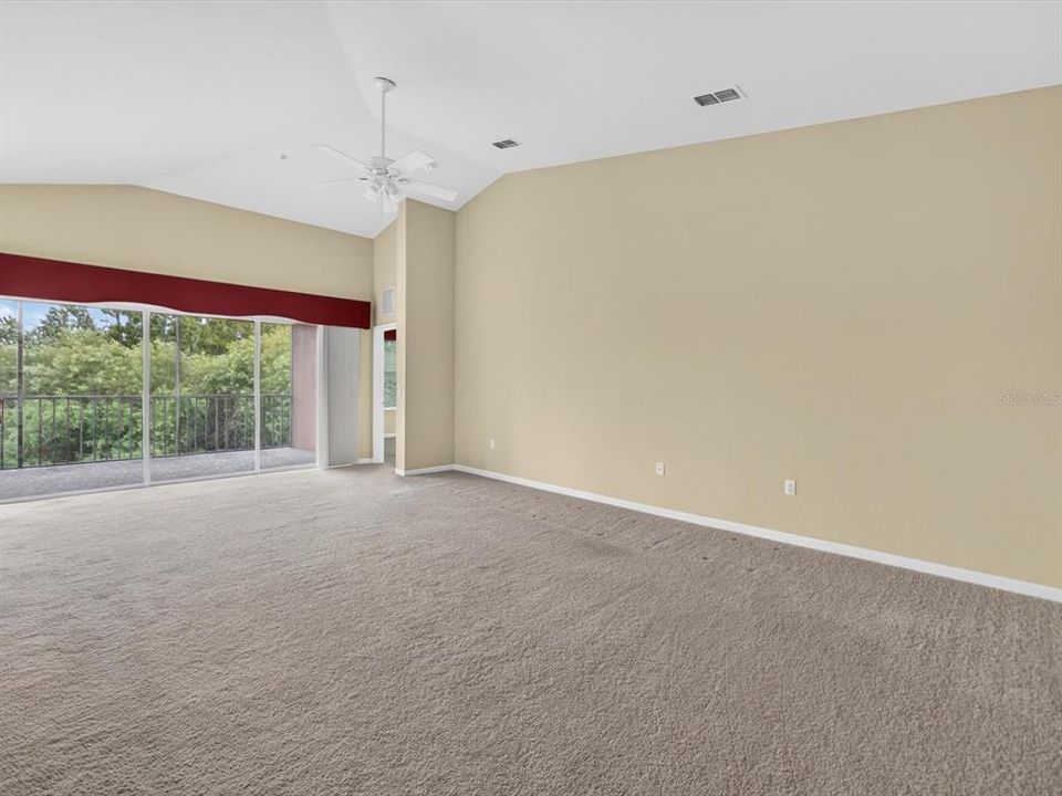 En Venta: $229,999 (2 camas, 2 baños, 1826 Pies cuadrados)