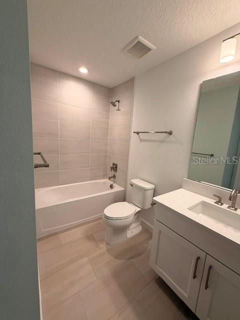 В аренду: $2,650 (4 спален, 3 ванн, 2142 Квадратных фут)