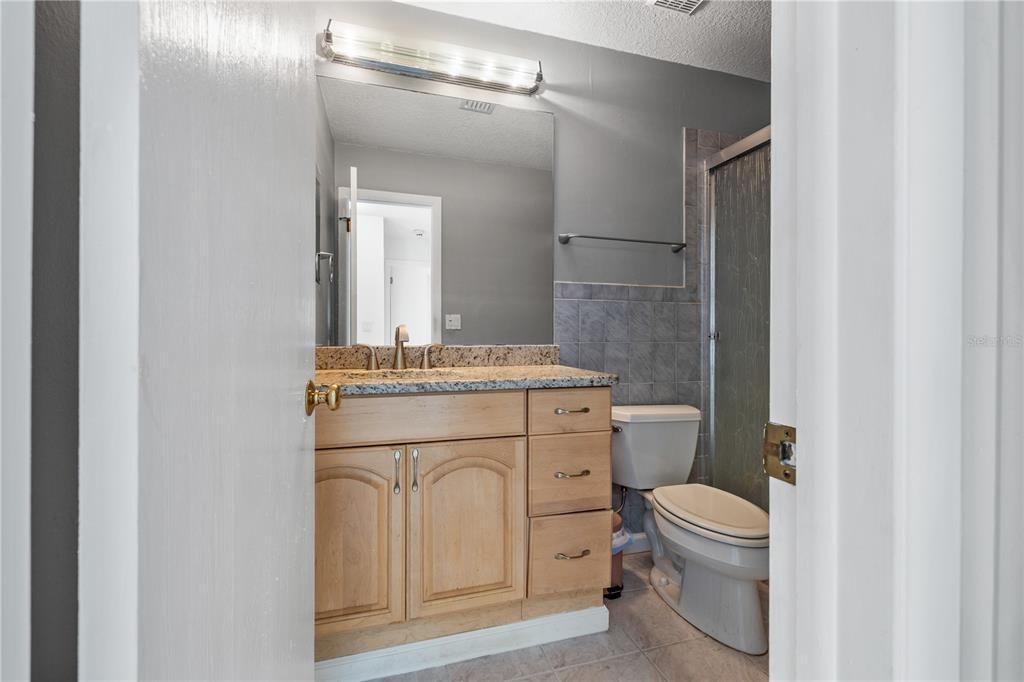 For Sale: $180,000 (2 beds, 2 baths, 1020 Square Feet)
