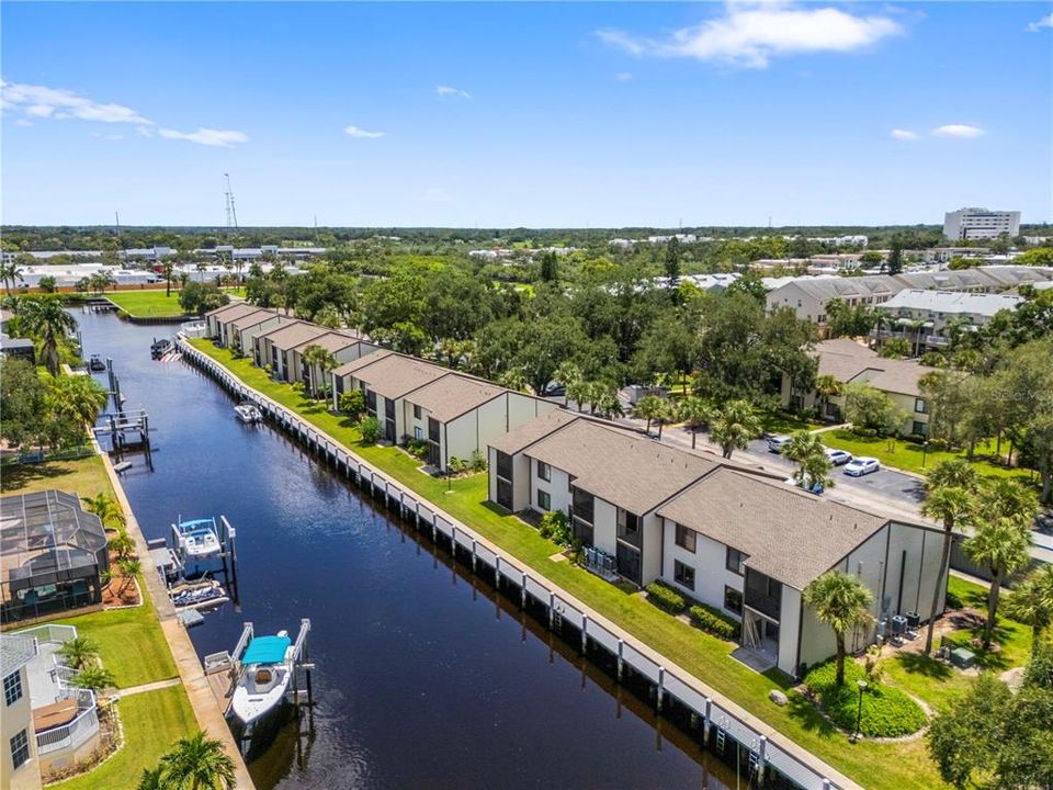 For Sale: $180,000 (2 beds, 2 baths, 1020 Square Feet)