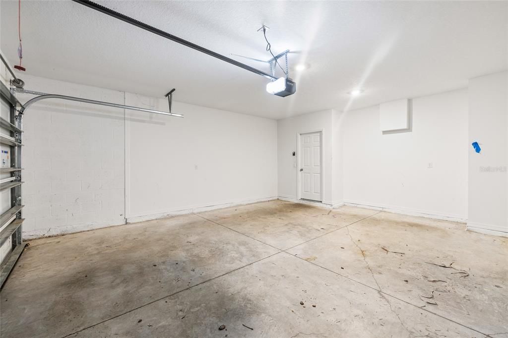 For Sale: $389,000 (4 beds, 2 baths, 2097 Square Feet)