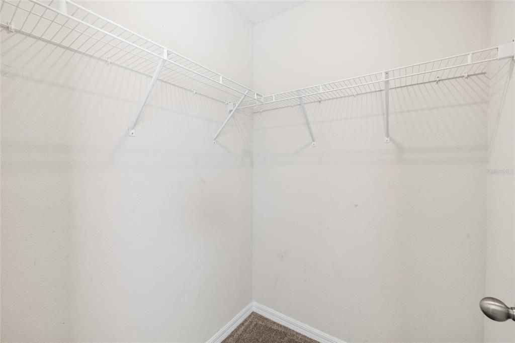 For Sale: $389,000 (4 beds, 2 baths, 2097 Square Feet)