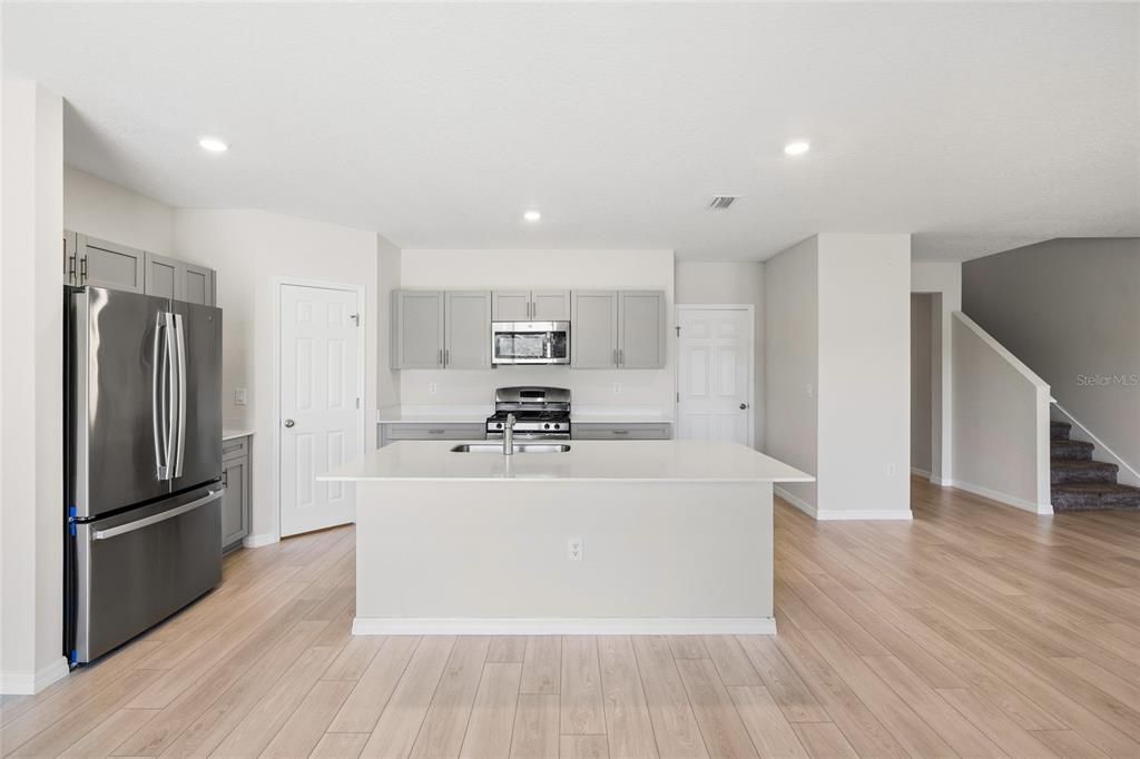 For Sale: $389,000 (4 beds, 2 baths, 2097 Square Feet)