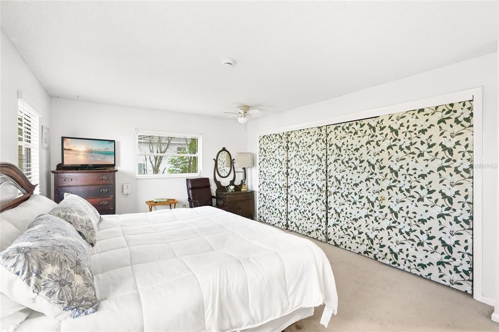 For Sale: $229,000 (3 beds, 2 baths, 1743 Square Feet)