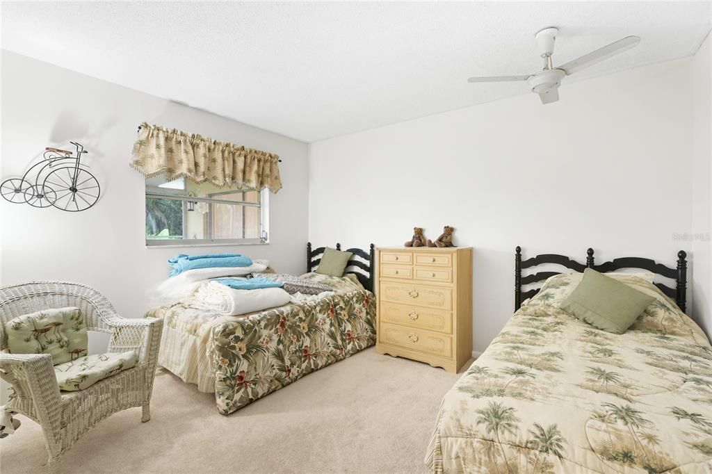 For Sale: $229,000 (3 beds, 2 baths, 1743 Square Feet)