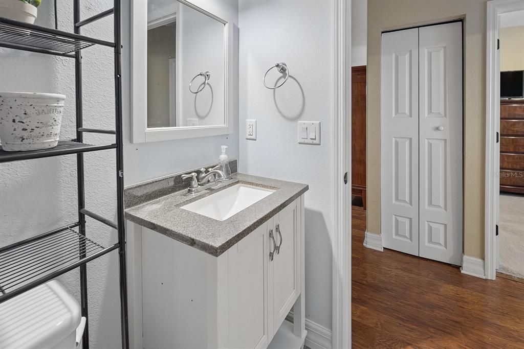 For Sale: $285,000 (3 beds, 2 baths, 1470 Square Feet)