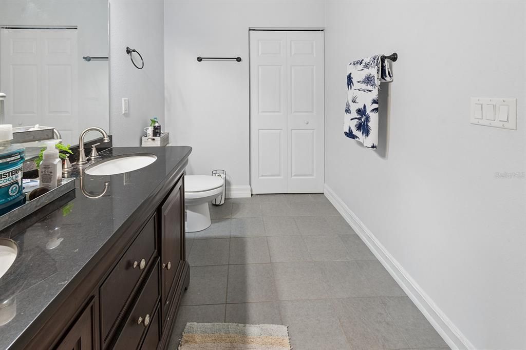 For Sale: $285,000 (3 beds, 2 baths, 1470 Square Feet)