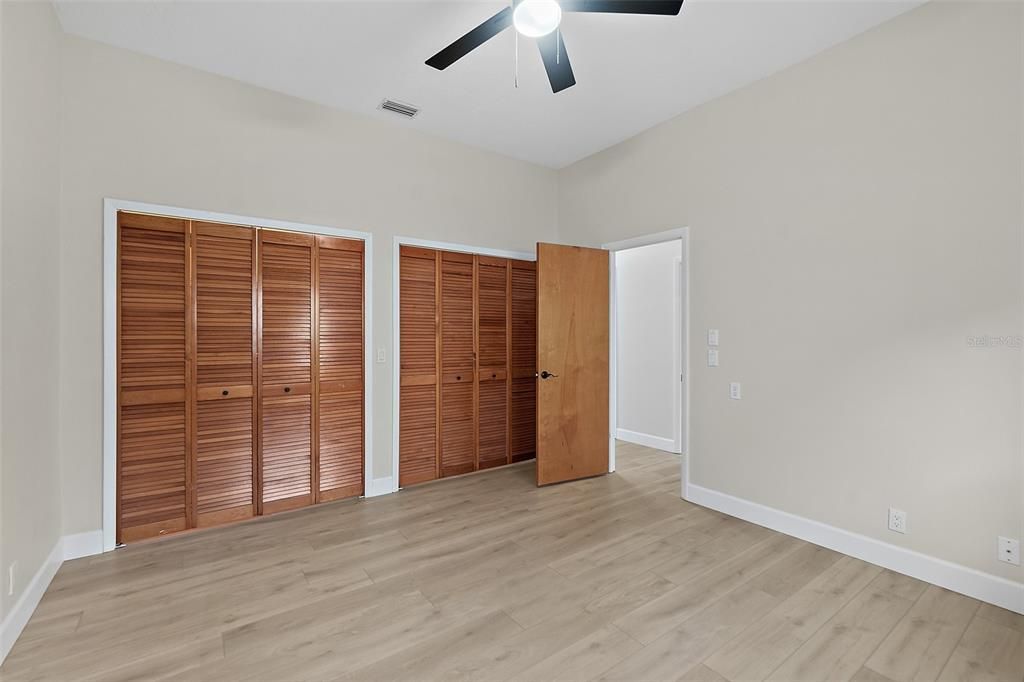For Sale: $499,000 (3 beds, 2 baths, 2664 Square Feet)