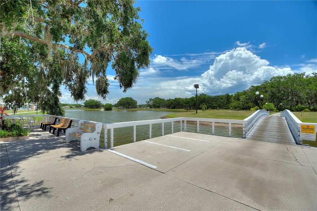 For Sale: $95,000 (1 beds, 1 baths, 648 Square Feet)