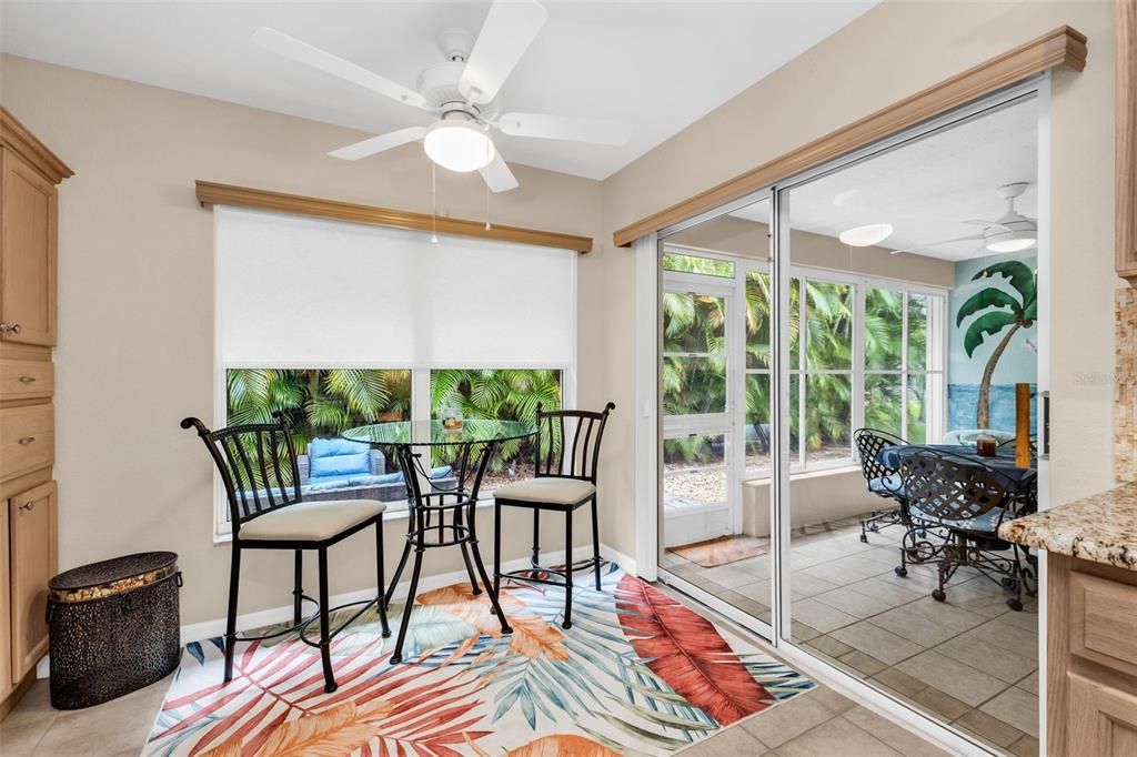 Active With Contract: $285,000 (2 beds, 2 baths, 1382 Square Feet)